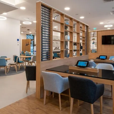 Express - - Hauptbahnhof, An Ihg