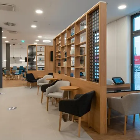 Express - - Hauptbahnhof, An Ihg 酒店 3*