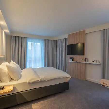 酒店 Express - - Hauptbahnhof, An Ihg 3*