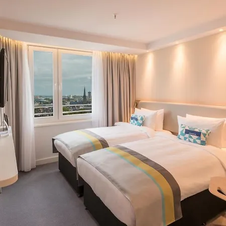 Express - - Hauptbahnhof, An Ihg